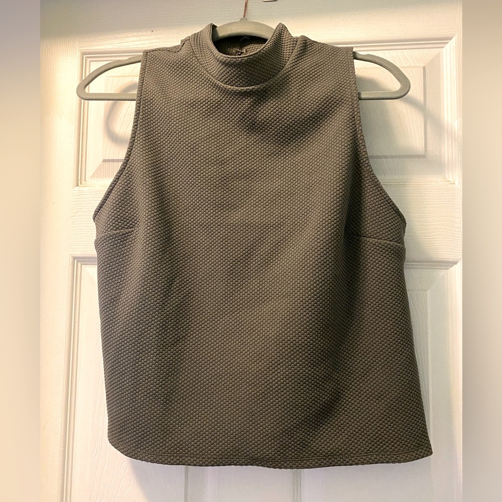 Express sleeveless mock neck shirt